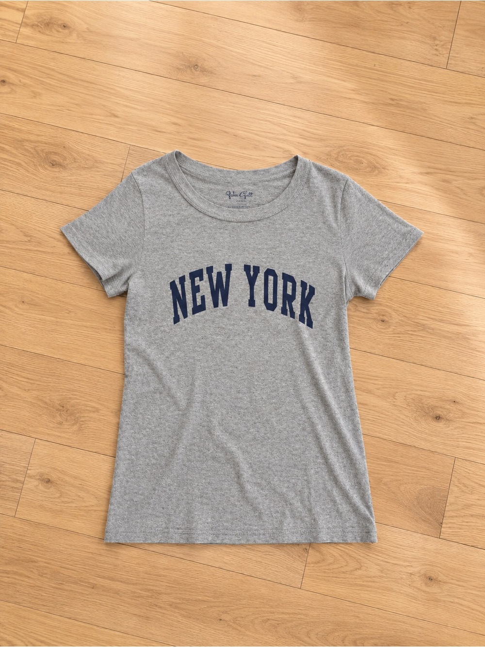 Brandy Melville Gray Tee with Navy "New York" Print